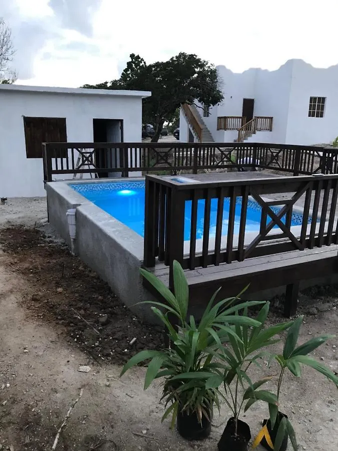 Azteca Villas Treasure Beach 0*,