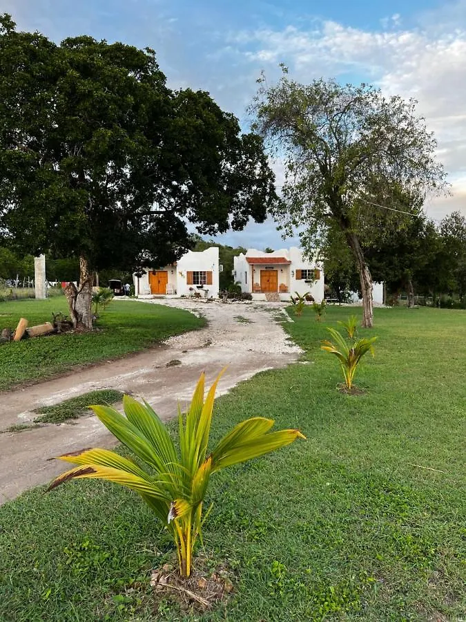 Azteca Villas Treasure Beach
